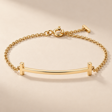 T Smile Curved Bracelet