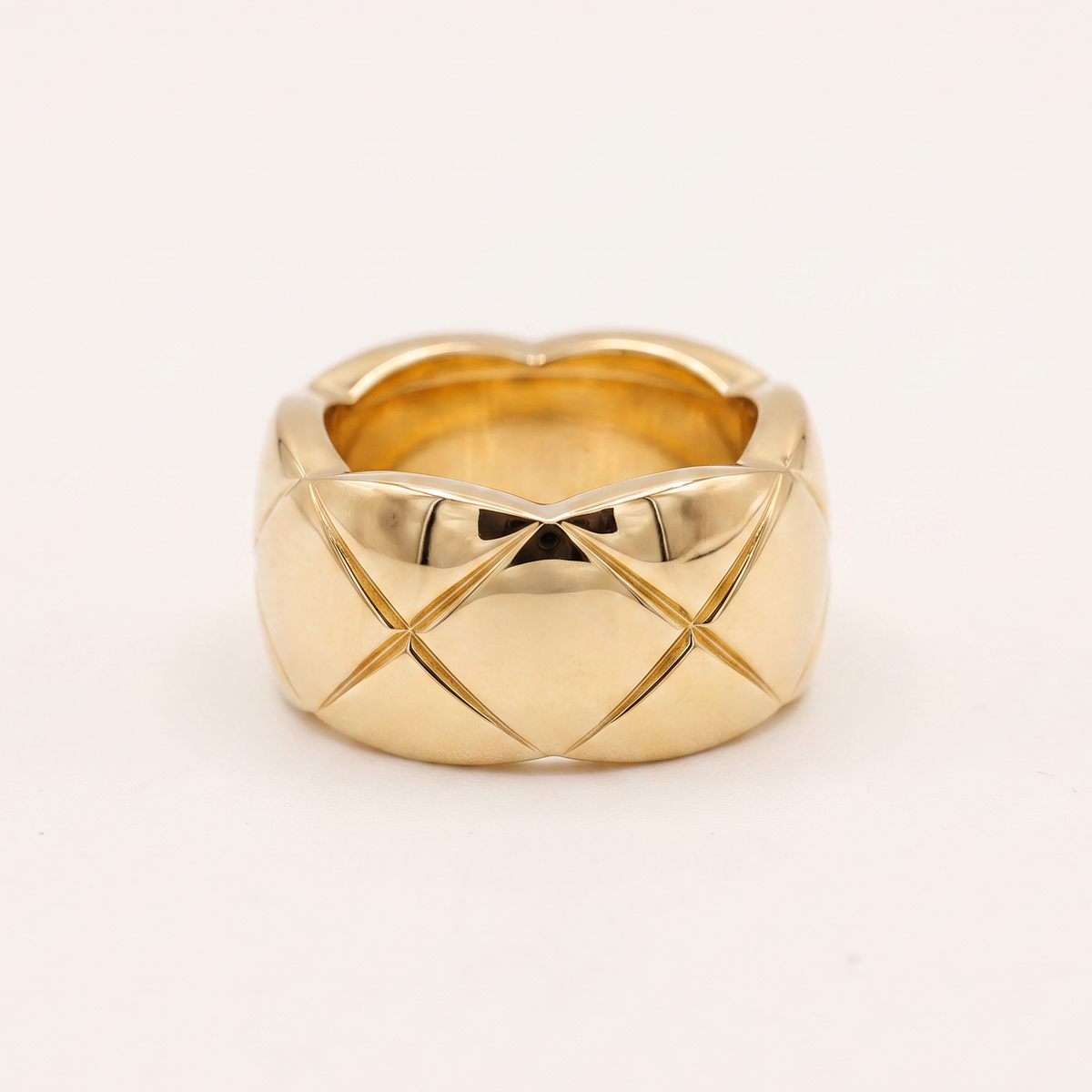 C Crush Large Model Ring