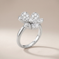 Frivole Flower Pavé Diamonds Ring