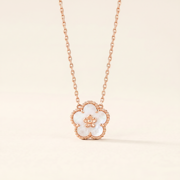 Lucky Flower Motif Necklace
