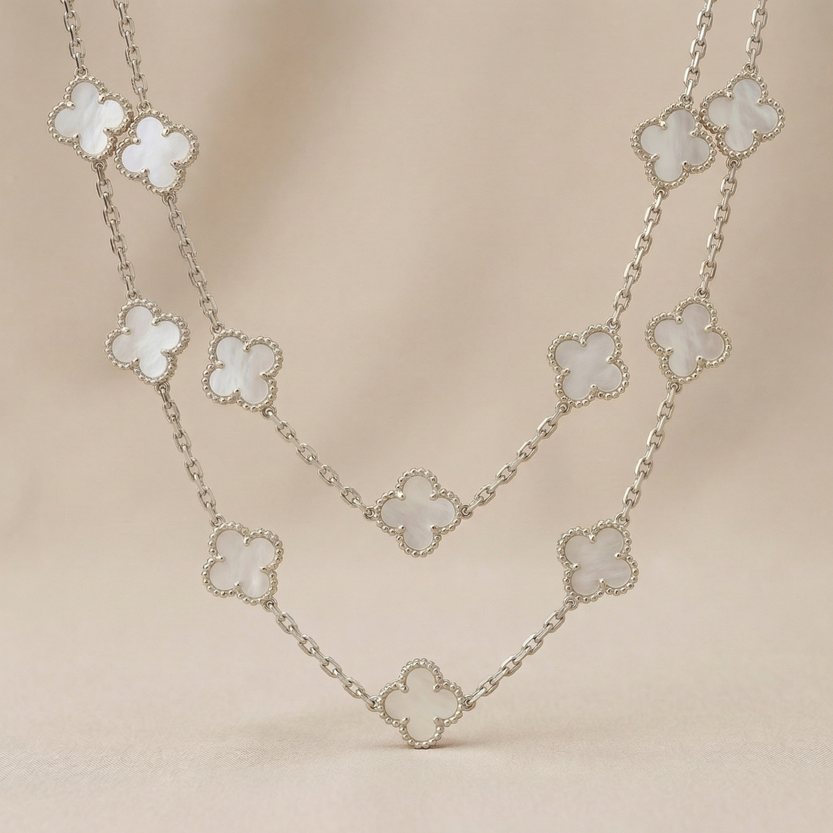 Pearl Vintage Alhambra 20 Motifs Necklace