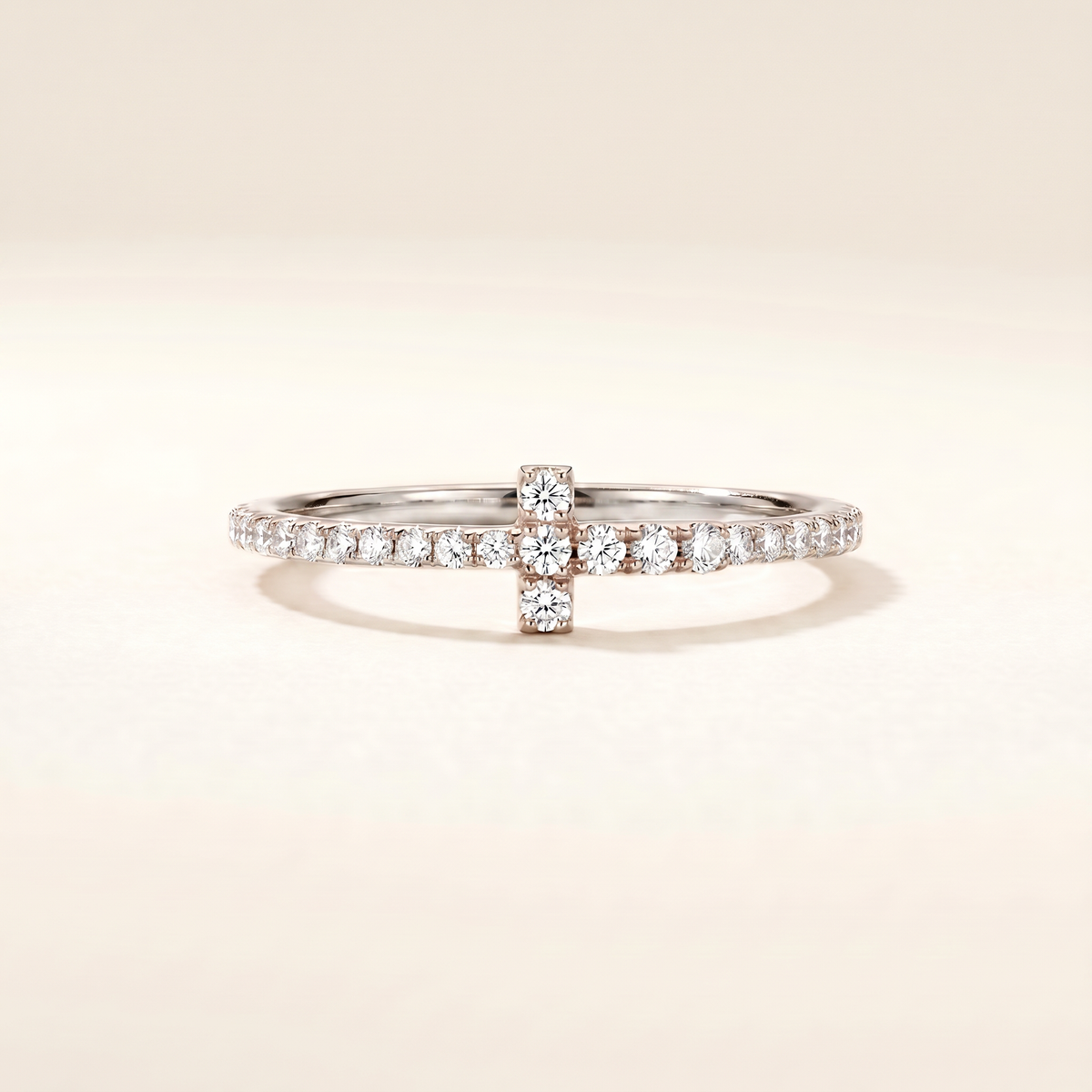 T Wire Pavé Diamonds Band Ring